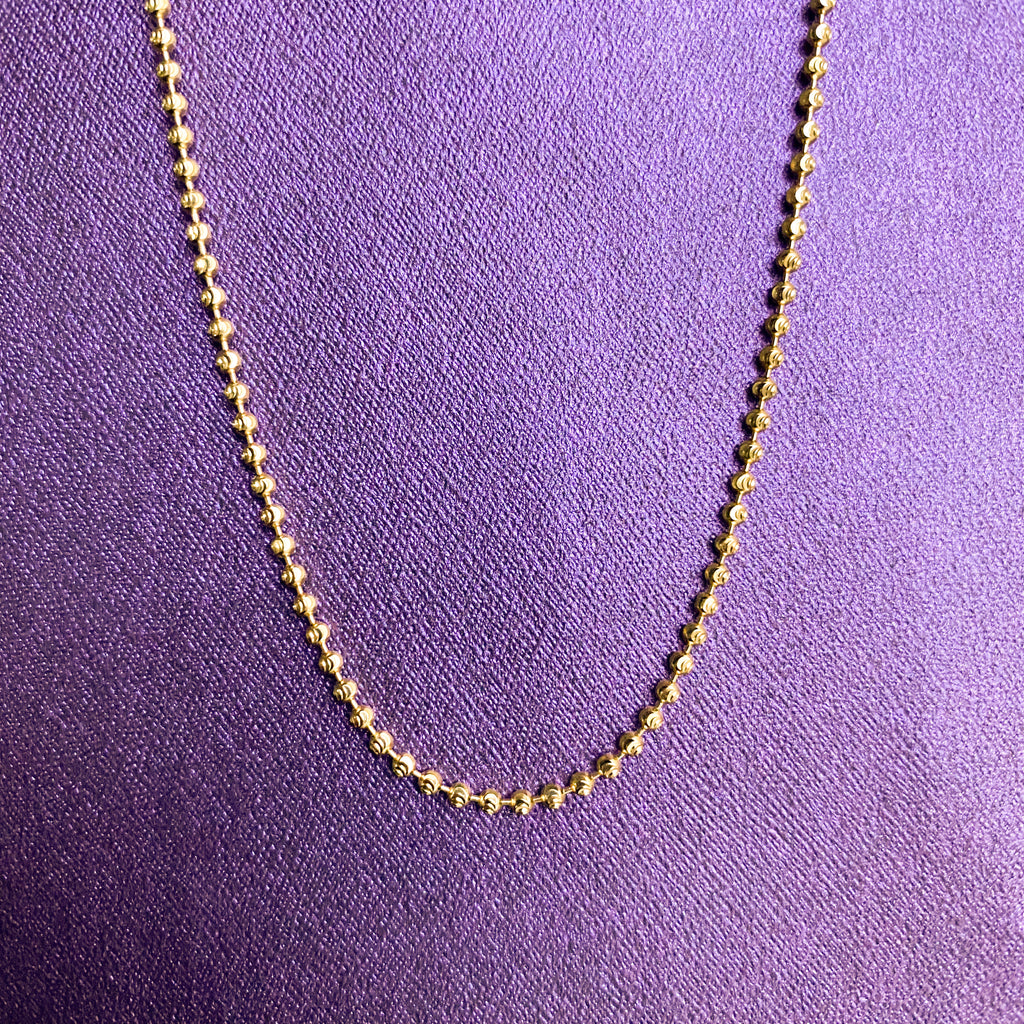 Moon cut bead chain.
